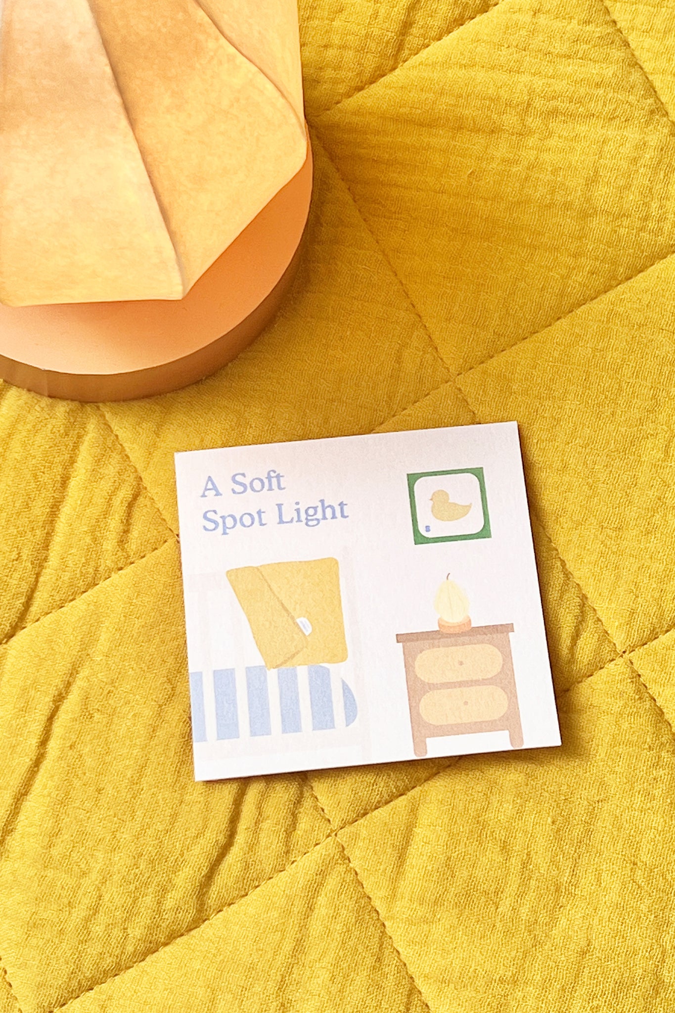 Soft Pear Lamp